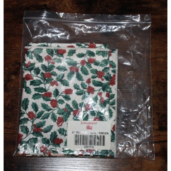 Longaberger Fabric 24" Reversible Accent Square Holly Single #2067216 NEW - Picture 1 of 1